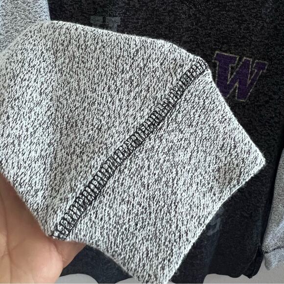 NWT Camp David Washington Huskies Heathered Gray Pullover Sweatshirt Medium - Picture 7 of 10